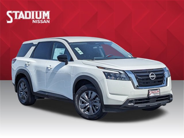 2024 Nissan Pathfinder S