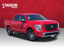 2021 Nissan Titan SV