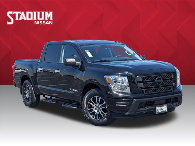 2021 Nissan Titan SV