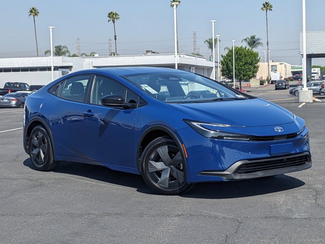 2023 Toyota Prius LE