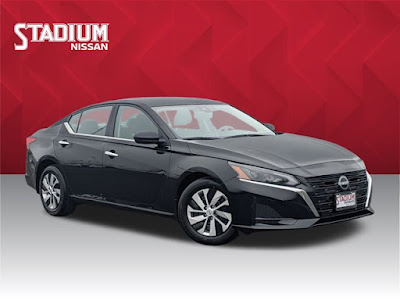 2025 Nissan Altima