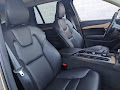 2024 Volvo XC90 Plus Bright Theme