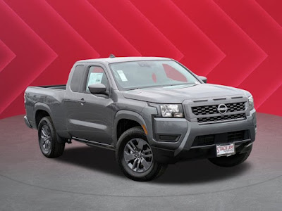 2025 Nissan Frontier